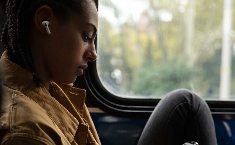 Tai Nghe Bluetooth Apple AirPods Pro 2021 Fullbox Chính Hãng Apple